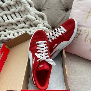 Women’s Puma Suede Sneakers